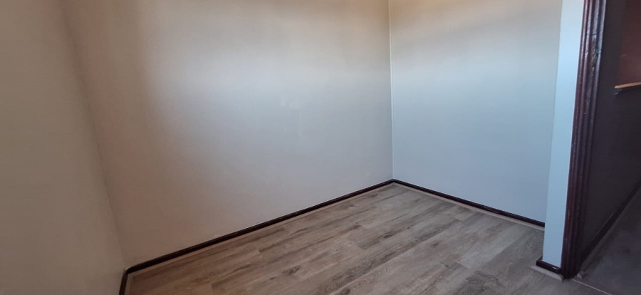 3 Bedroom Property for Sale in Wetton Western Cape